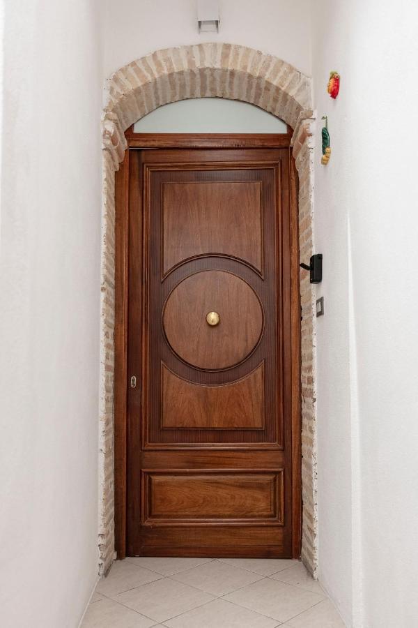 Iamartinoapartments Термоли Экстерьер фото